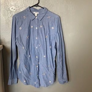 Old navy button down shirt